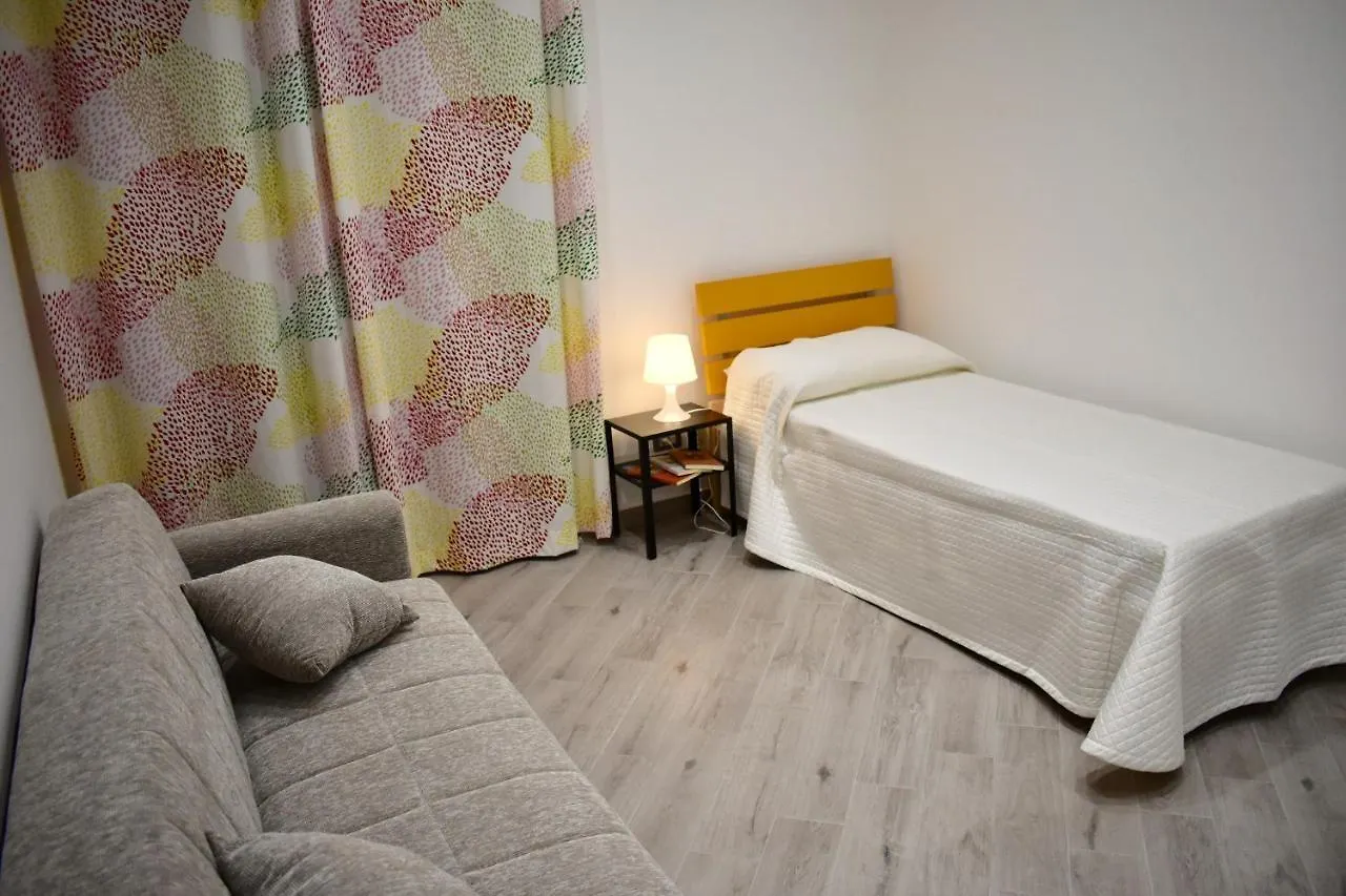 Villa Casa Aci GioJa Aci Catena 0*,  Italia